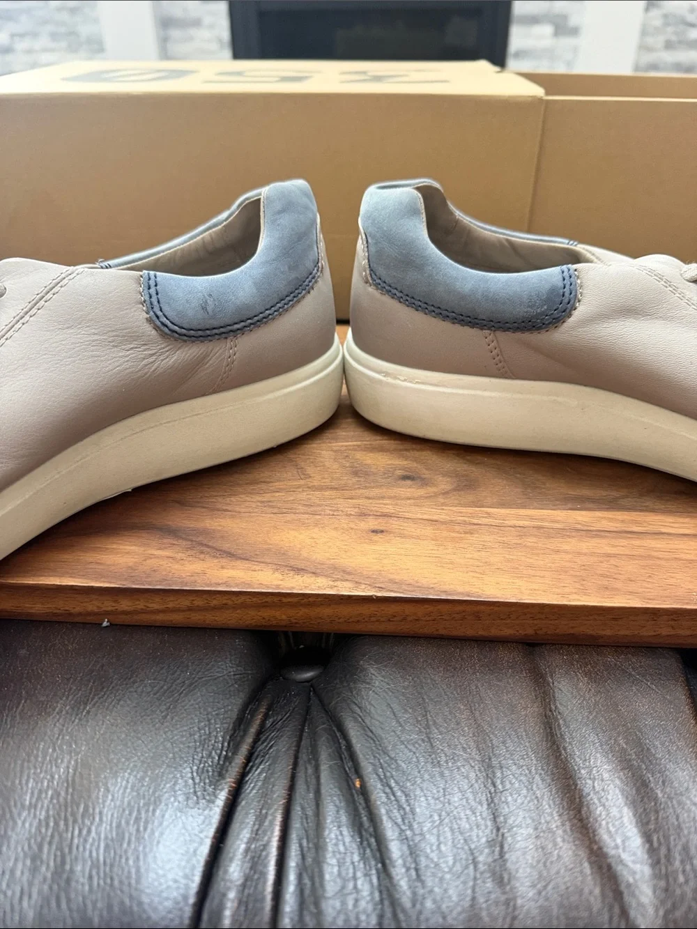Casual Leather Lace-Up Sneakers in Beige with Blue Heel Accent